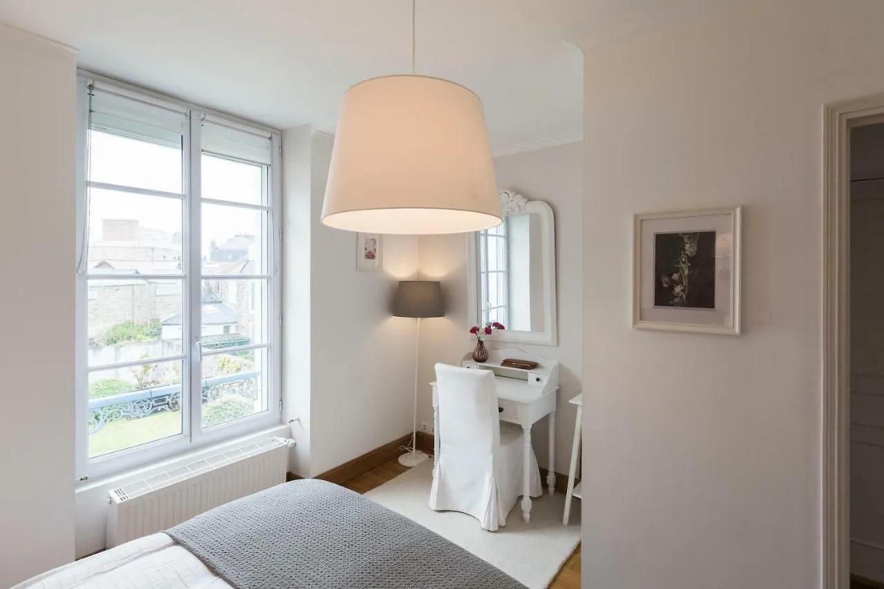 Sweet Home Parame Saint Malo Petite Vue Mer France