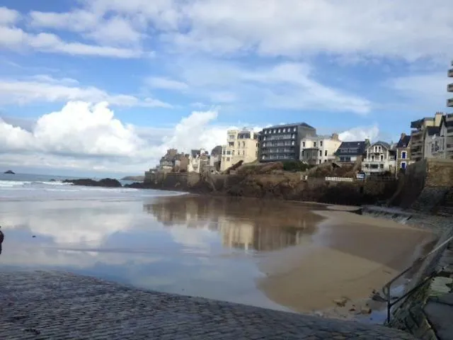 Apartment Sweet Home Parame Saint Malo Petite Vue Mer