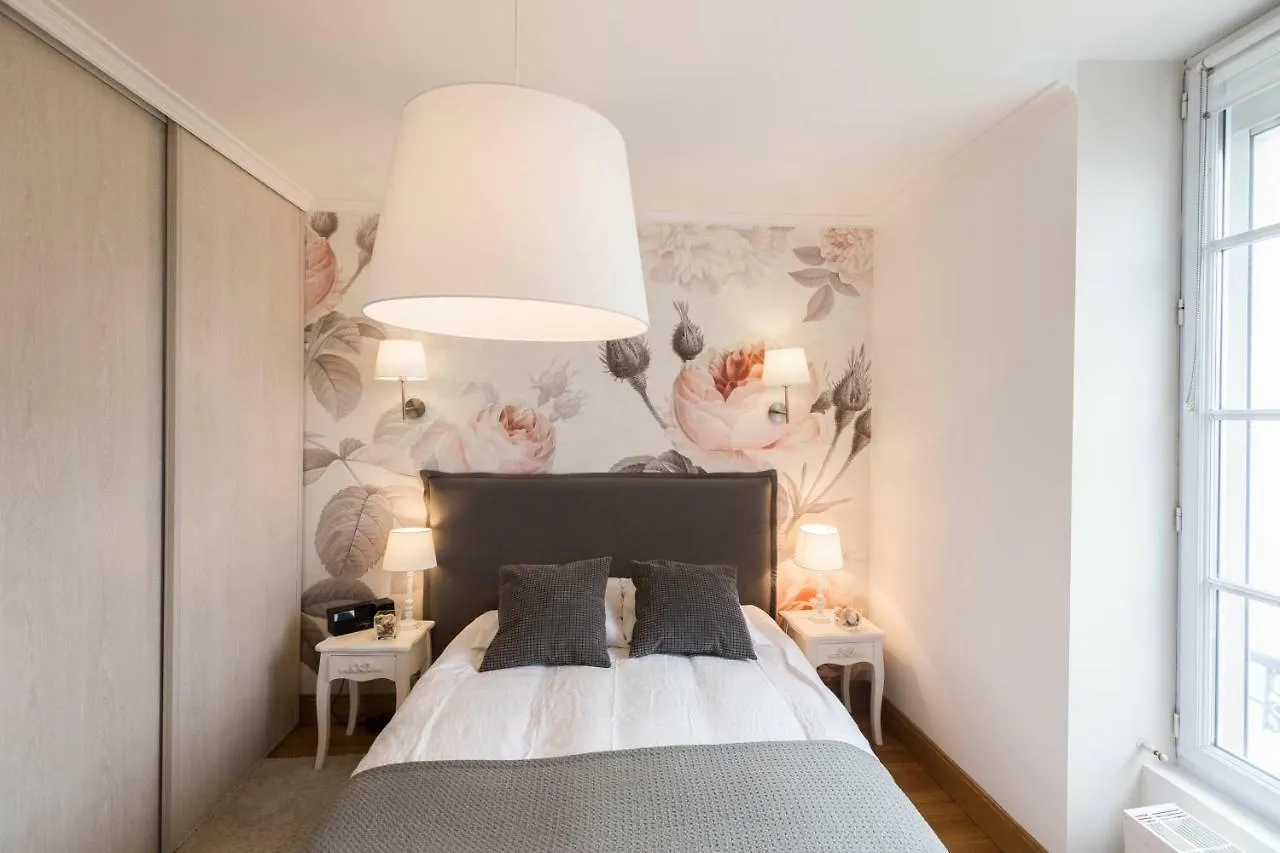Sweet Home Parame Saint Malo Petite Vue Mer 0*, Saint-Malo France